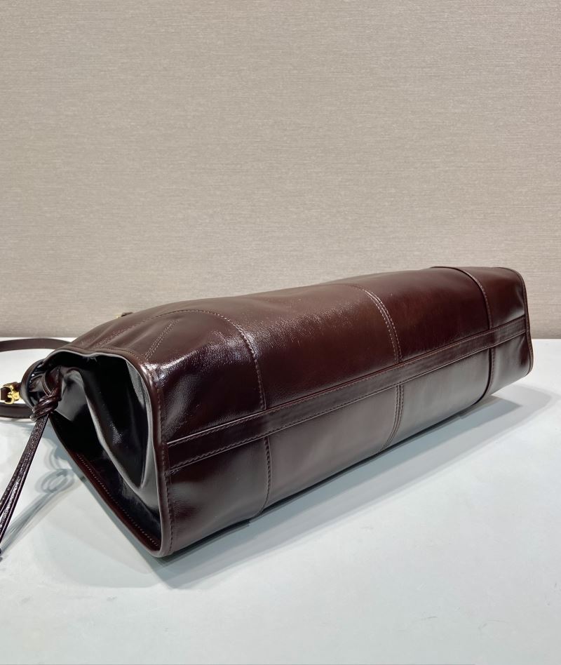 Pra*a top handle bags